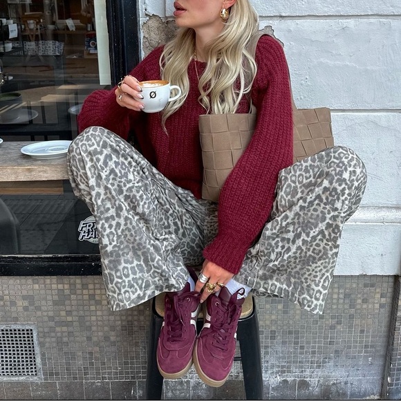 Sézane Emile Cardigan - Picture 12 of 16